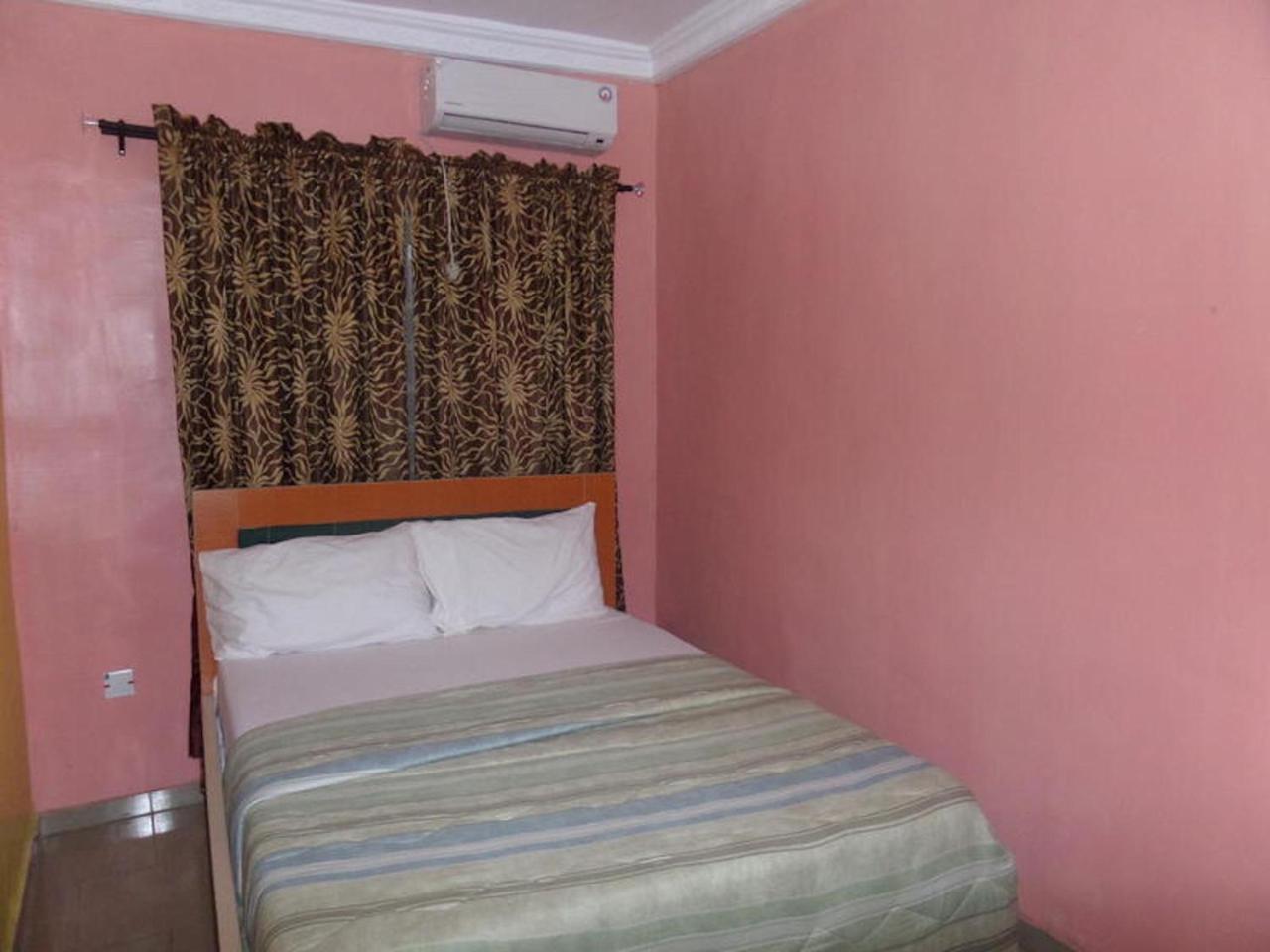 De-Zone Hotel Ikotun Zewnętrze zdjęcie