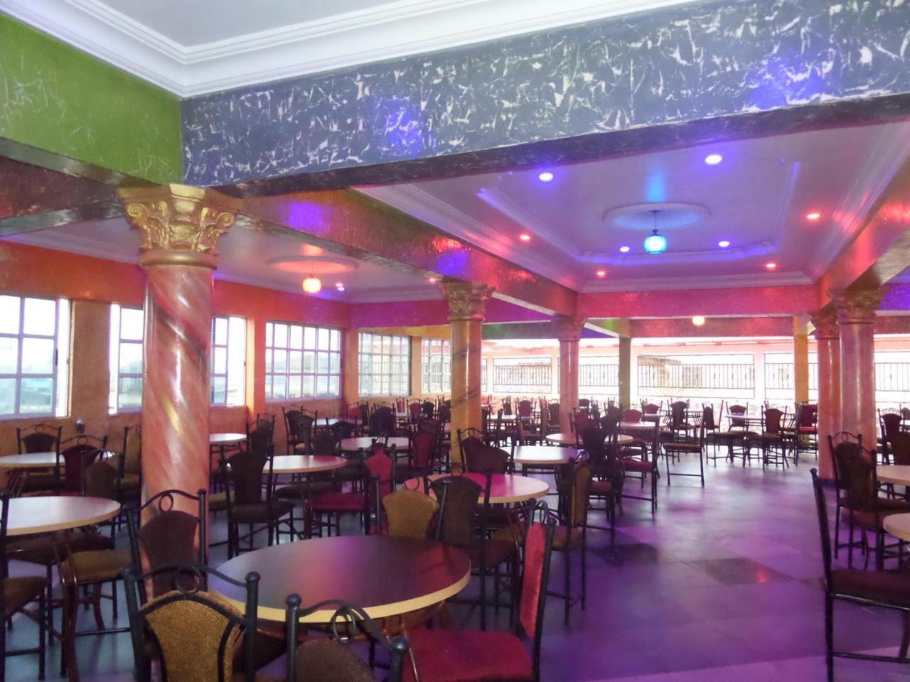 De-Zone Hotel Ikotun Zewnętrze zdjęcie